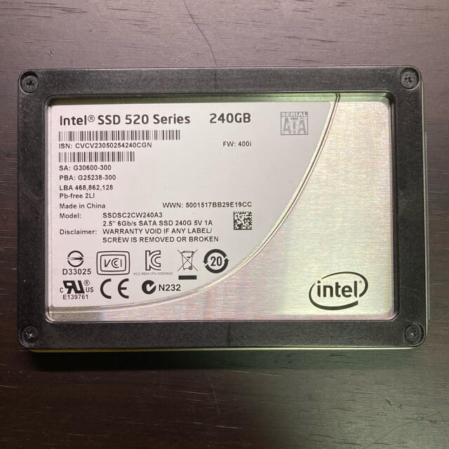 Intel SSD 240GB SATA 2.5インチ スマホ/家電/カメラのPC/タブレット(PCパーツ)の商品写真