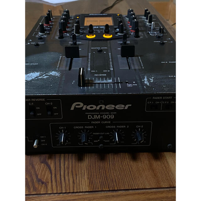 Pioneer(パイオニア)のアイリー様専用☆Pioneer DJミキサー DJM 909 楽器のDJ機器(DJミキサー)の商品写真