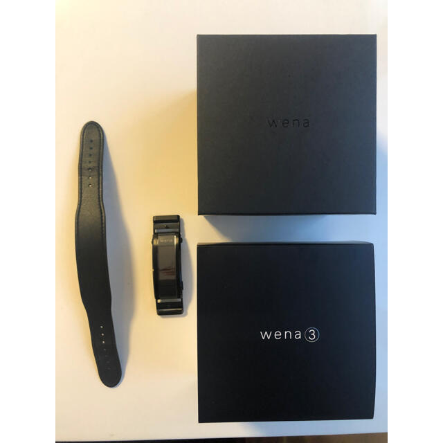 SONY(ソニー)のwena 3 leather  プレミアムブラック(WNW-C21A/B) メンズの時計(腕時計(デジタル))の商品写真