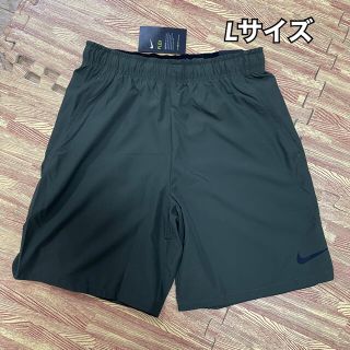 ナイキ(NIKE)のNIKE トレーニングショートパンツ Lサイズ(ショートパンツ)