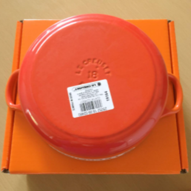 LE CREUSET(ルクルーゼ)のル・クルーゼ(Le Creuset) ココットジャポネーズ 18 cm　オレンジ インテリア/住まい/日用品のキッチン/食器(鍋/フライパン)の商品写真