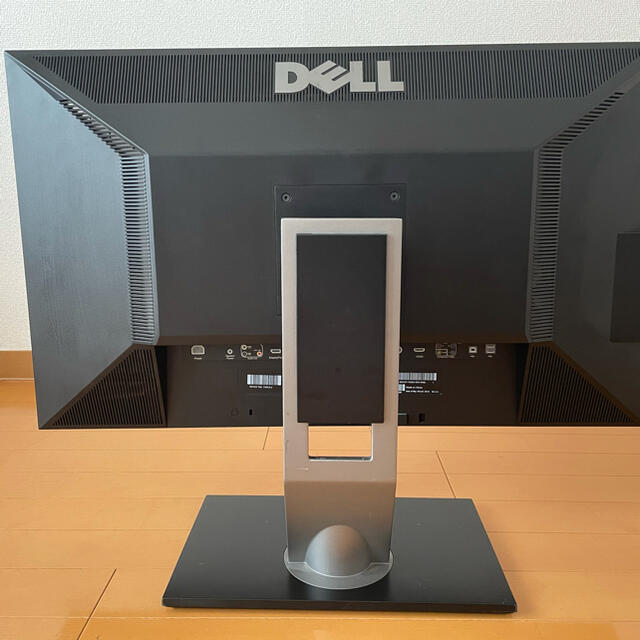 DELL(デル)の【値下げしました】DELL 27インチディスプレイ　U2711 スマホ/家電/カメラのPC/タブレット(ディスプレイ)の商品写真