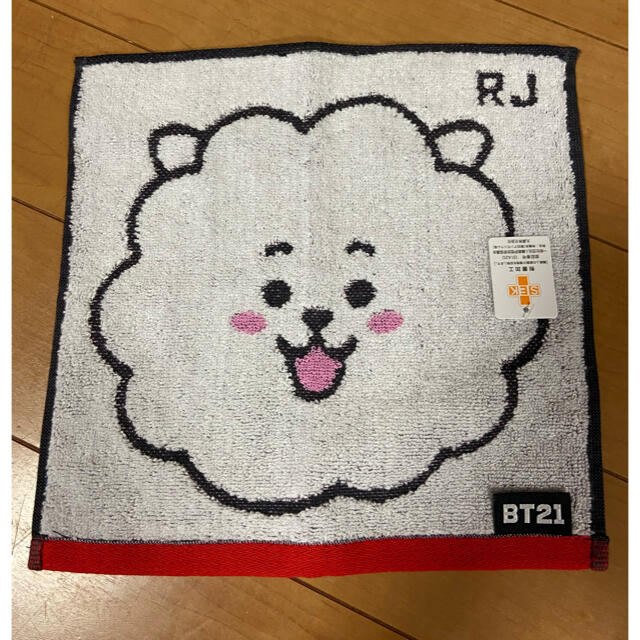 防弾少年団(BTS)(ボウダンショウネンダン)のBTS BT21   RJ JIN ジン　ハンドタオル エンタメ/ホビーのタレントグッズ(アイドルグッズ)の商品写真