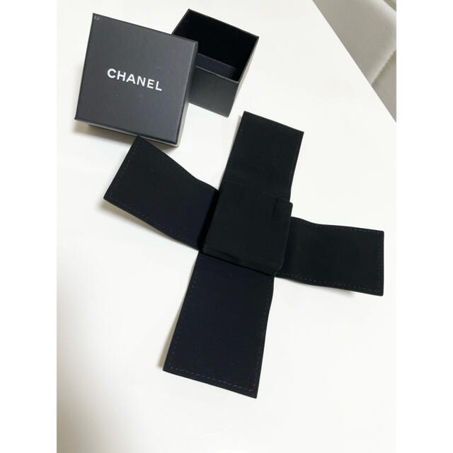 CHANEL(シャネル)のCHANEL ピアス用　ボックス&リボン レディースのアクセサリー(その他)の商品写真