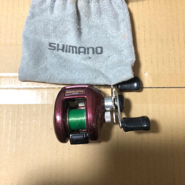 SHIMANO(シマノ)のシマノ　スコーピオン　ベイトリール　 スポーツ/アウトドアのフィッシング(リール)の商品写真