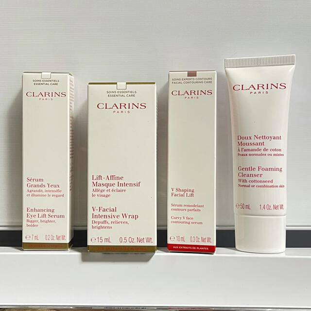 CLARINS(クラランス)のCLARINS ノベルティ トライアル セット コスメ/美容のキット/セット(サンプル/トライアルキット)の商品写真