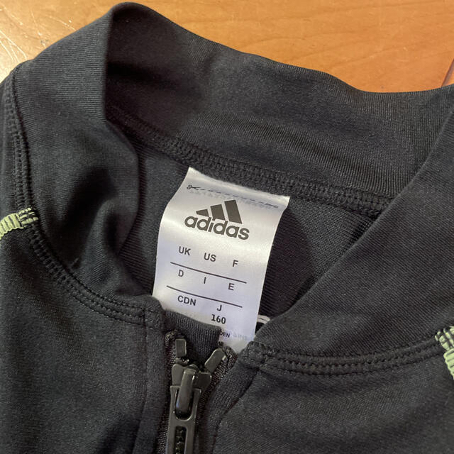 adidas(アディダス)の【専用出品】新品 アディダス ラッシュガード キッズ/ベビー/マタニティのキッズ服男の子用(90cm~)(水着)の商品写真