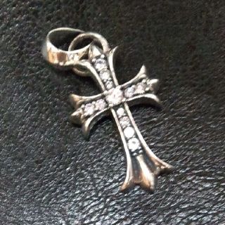 Chrome Hearts - 新品 タイニーCHクロス キュービックジルコニア ...