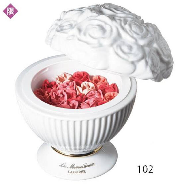 Les Merveilleuses LADUREE(レメルヴェイユーズラデュレ)の未使用 箱付き 花びらチーク 陶器ポット LADUREE コスメ/美容のベースメイク/化粧品(チーク)の商品写真