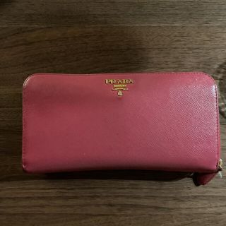 プラダ(PRADA)のPRADA プラダ　長財布　(財布)