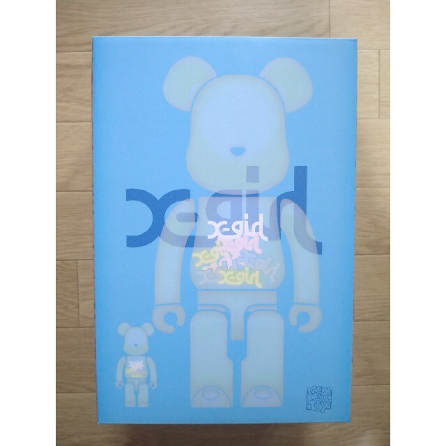 MEDICOM TOY(メディコムトイ)のBE@RBRICK X-girl 2021 100％ & 400％ エンタメ/ホビーのフィギュア(その他)の商品写真