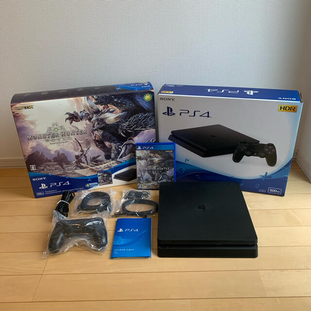 CUHJ-10022 PS4 500GB モンスターハンター：ワールド同梱版