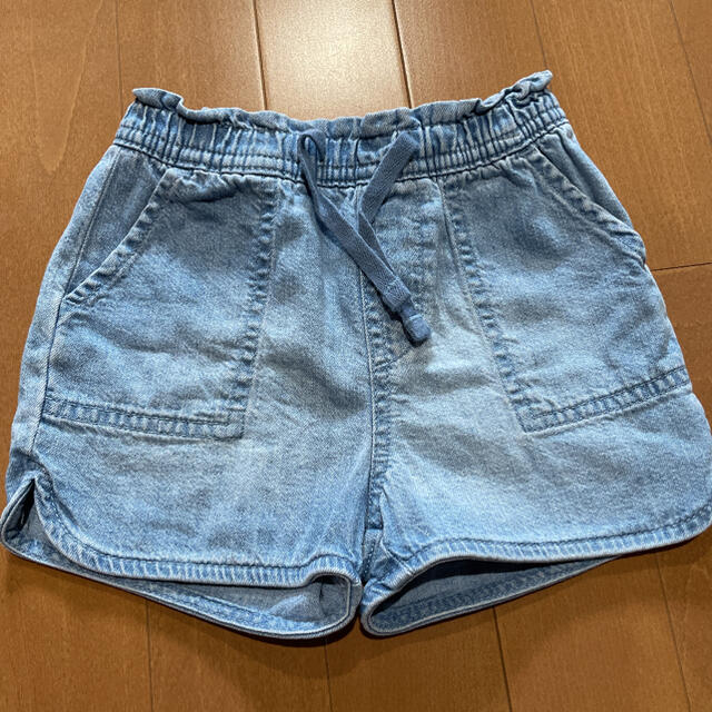 GAP Kids(ギャップキッズ)のgap デニムショートパンツ 2Y 90 キッズ/ベビー/マタニティのキッズ服女の子用(90cm~)(パンツ/スパッツ)の商品写真