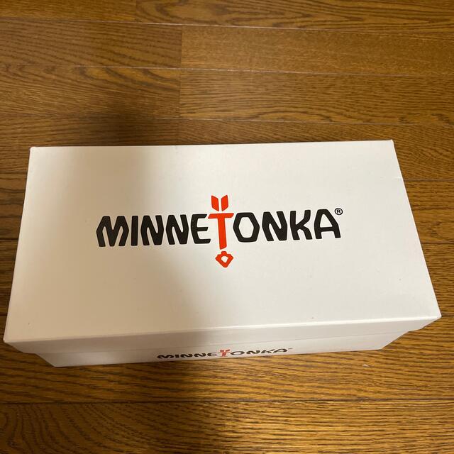 Minnetonka(ミネトンカ)のミネトンカサンダル　ローズ レディースの靴/シューズ(サンダル)の商品写真
