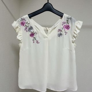 ウィルセレクション(WILLSELECTION)のwill selection フラワー刺繍ブラウス(シャツ/ブラウス(半袖/袖なし))