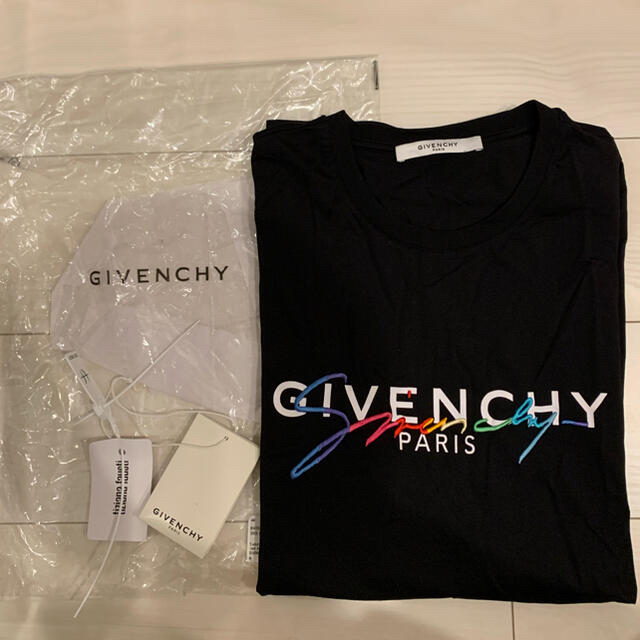 GIVENCHY - givenchy tシャツ