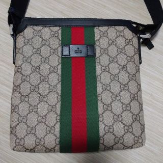 グッチ(Gucci)のウェブ GGスプリーム フラット メッセンジャーバッグ(メッセンジャーバッグ)