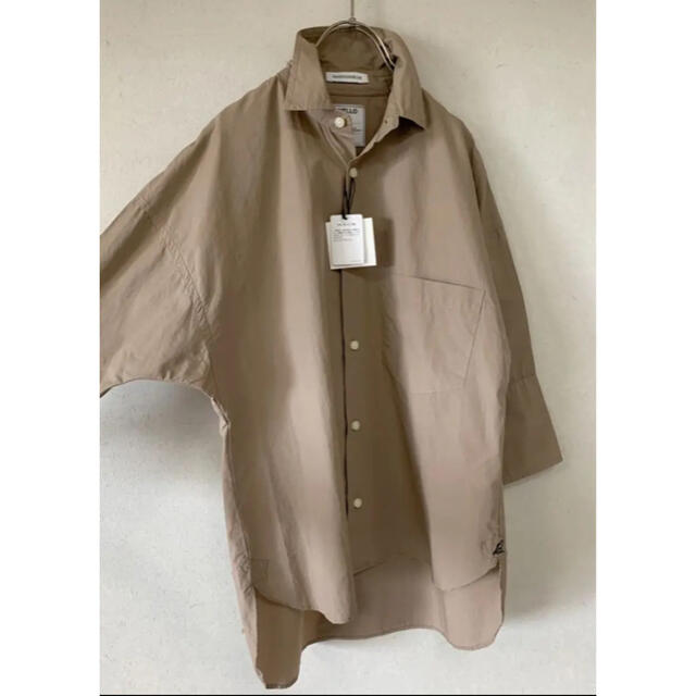 MADISONBLUE(マディソンブルー)の新品タグ付　MADISONBLUE  J.BRADLEY CUFF SHIRT レディースのトップス(シャツ/ブラウス(長袖/七分))の商品写真