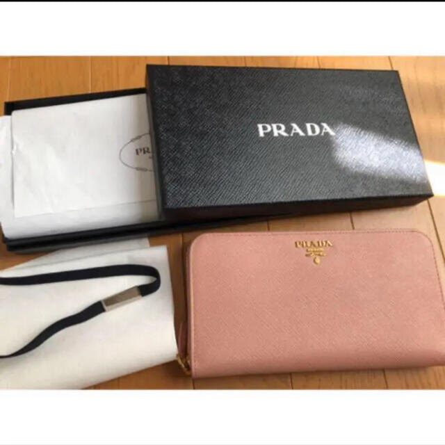 半額】 PRADA - PRADA 長財布 ピンク 財布 - jaff.fi