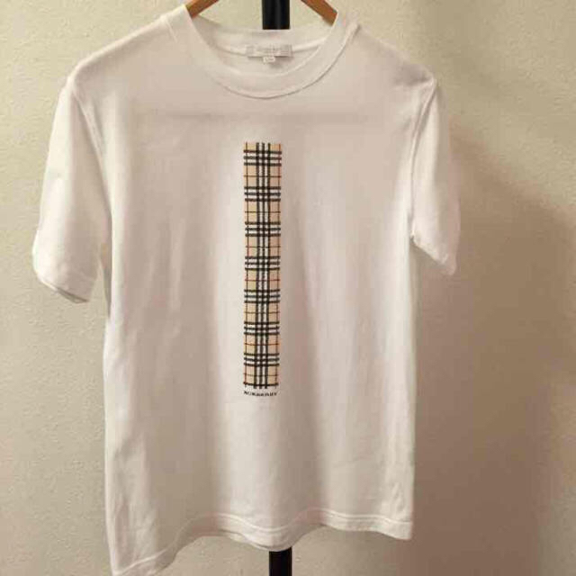 BURBERRY(バーバリー)のA-tsuko様専用 バーバリーロンドン 半袖Tシャツ 160(大人も可) キッズ/ベビー/マタニティのキッズ服女の子用(90cm~)(Tシャツ/カットソー)の商品写真