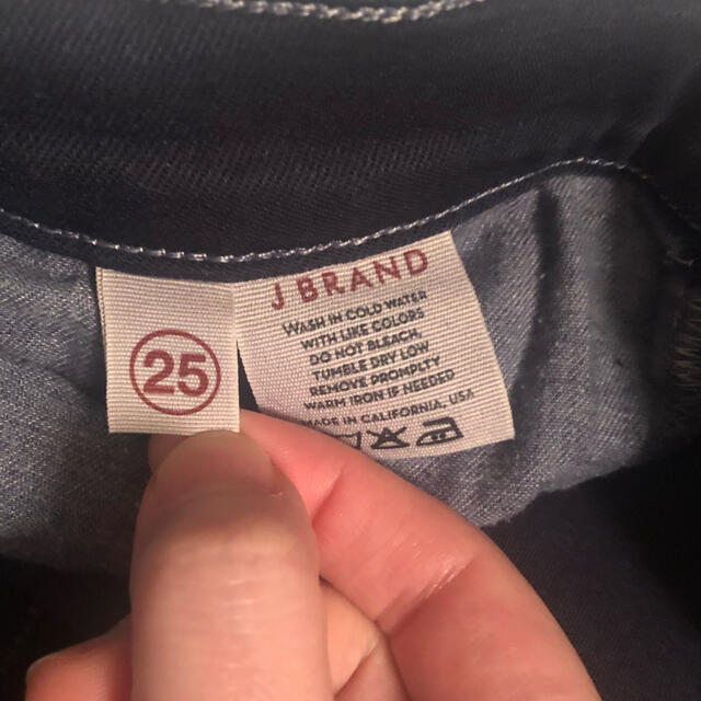 J BRAND(ジェイブランド)のJ BRAND レギパン レディースのパンツ(カジュアルパンツ)の商品写真