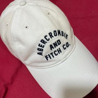 アバクロンビーアンドフィッチ(Abercrombie&Fitch)のアバクロキャップ【定番モデルホワイト】(キャップ)