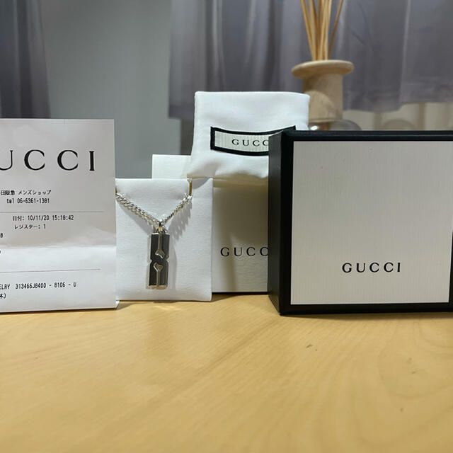 Gucci(グッチ)のGUCCI ネックレスメンズノットプレートロングペンダント(値下げしました) メンズのアクセサリー(ネックレス)の商品写真