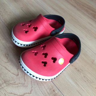 クロックス(crocs)のクロックス　サンダル　13センチ(サンダル)