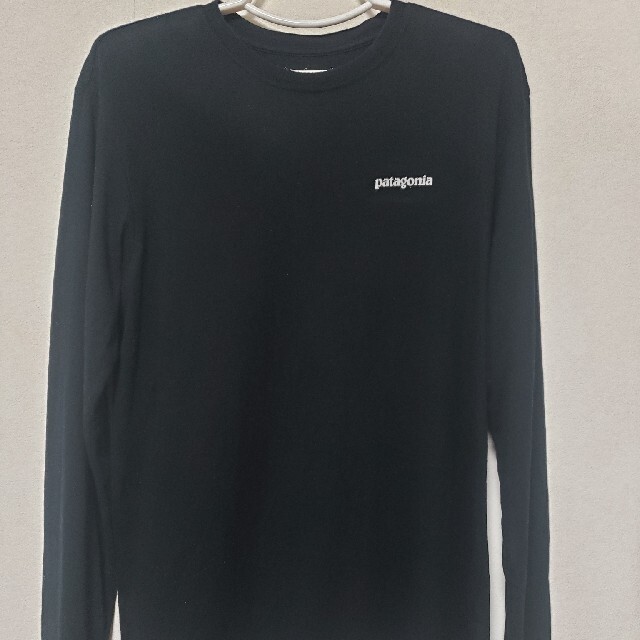 patagonia(パタゴニア)のpatagonia　ロンT P-6ロゴ size/M メンズのトップス(Tシャツ/カットソー(七分/長袖))の商品写真