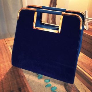 ザラ(ZARA)のスクエア型bag (ハンドバッグ)