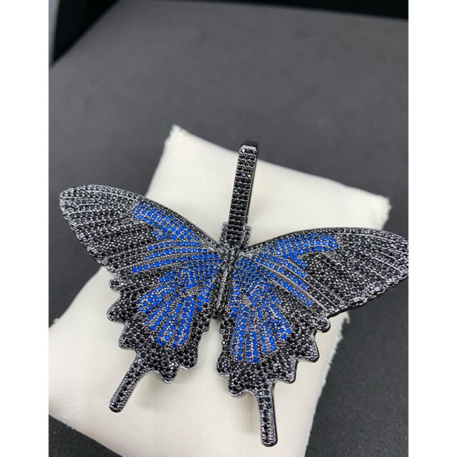 超BIGサイズ 黒 ブルー Butterfly アゲハ蝶 ブリンブリンネックレス