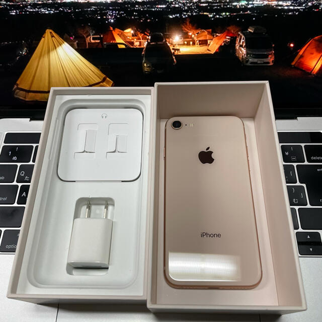 Apple SIMフリー★ゴールド の通販 by おちゃん's shop｜アップルならラクマ - iPhone8 64GB 最安値新作