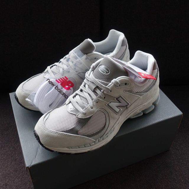 ニューバランスnewbalance 2002R0 Greyグレー 26.5