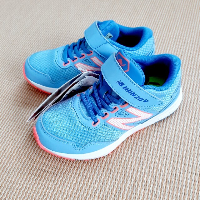 New Balance(ニューバランス)のnew balance　スニーカー キッズ/ベビー/マタニティのキッズ靴/シューズ(15cm~)(スニーカー)の商品写真