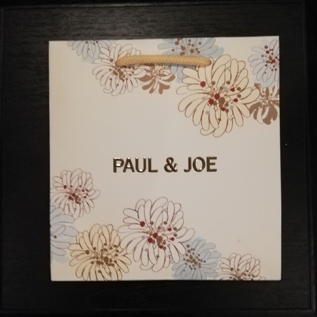 PAUL & JOE(ポールアンドジョー)のポールアンドジョー  プロテクティング ファンデーション プライマー コスメ/美容のベースメイク/化粧品(化粧下地)の商品写真