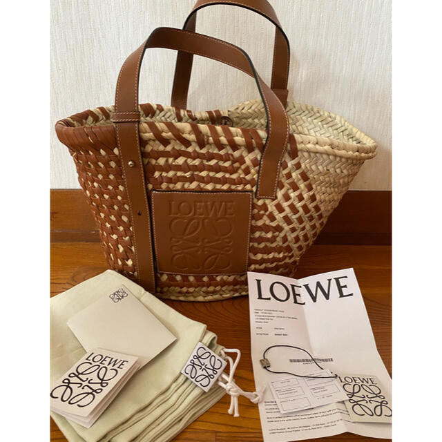 最旬ダウン LOEWE - LOEWE ロエベ カゴバッグ ハーフレザー 新品未使用