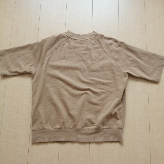 MUJI (無印良品)(ムジルシリョウヒン)の《無印良品》Ｔシャツ　茶色 レディースのトップス(Tシャツ(半袖/袖なし))の商品写真