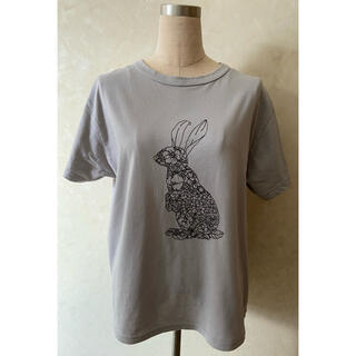 スーパーハッカ(SUPER HAKKA)のSUPER HAKKA ウサギ刺繍　半袖カットソー(Tシャツ(半袖/袖なし))