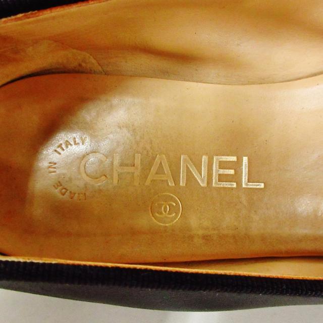 CHANEL(シャネル)のシャネル フラットシューズ 38 1/2 C - 黒 レディースの靴/シューズ(その他)の商品写真