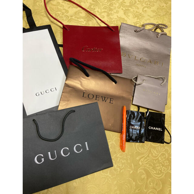 Gucci ブランドショップ紙袋 GUCCI BVLGARI 他の通販 by みらもも's shop｜グッチならラクマ