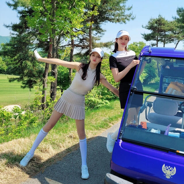 Le coq golf ルコック ゴルフ 韓国 確認用 スポーツ/アウトドアのゴルフ(ウエア)の商品写真