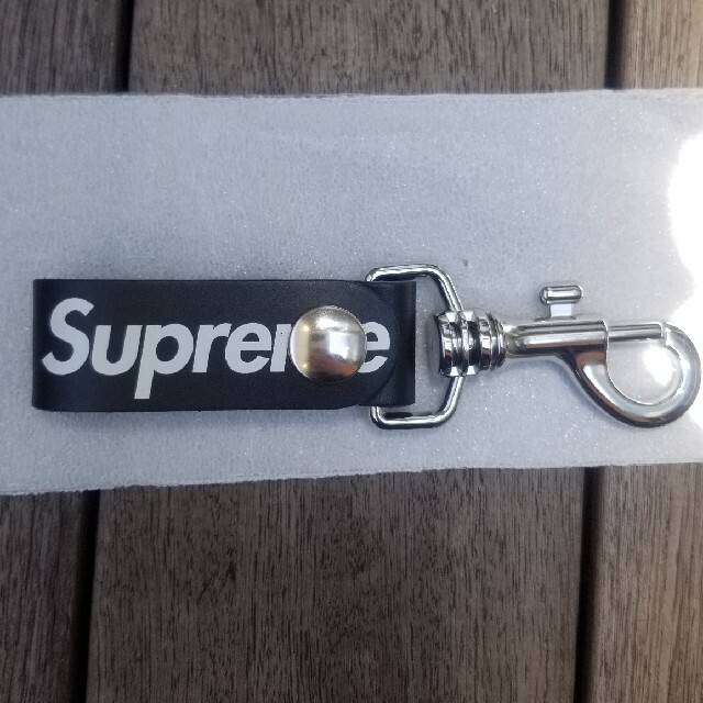 Supreme　Leather Key Loop