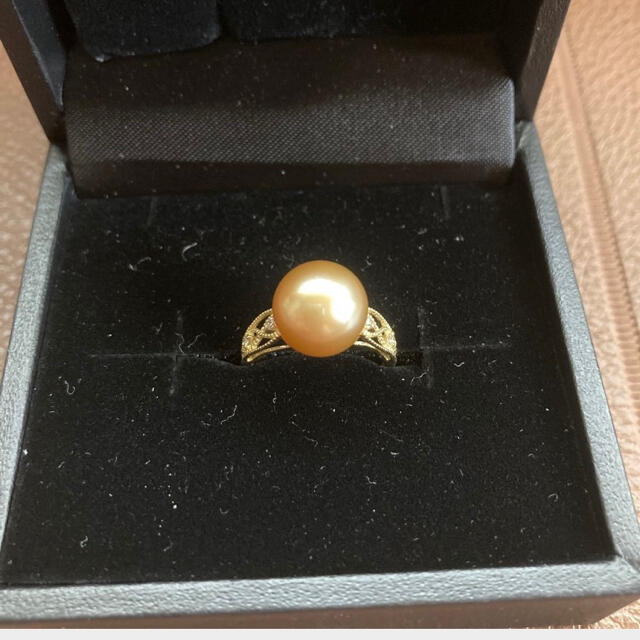 新品！GSTV   K18  ナチュラルゴールデン 白蝶真珠&ダイヤリング レディースのアクセサリー(リング(指輪))の商品写真