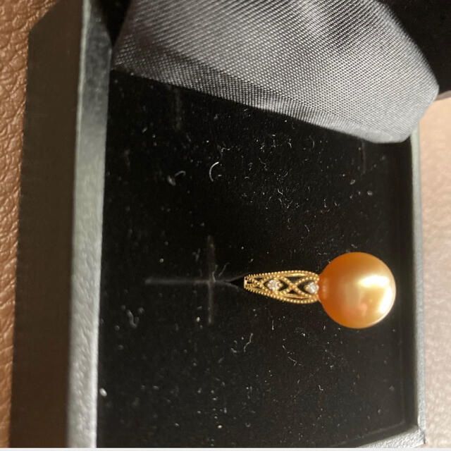 新品！GSTV   K18  ナチュラルゴールデン 白蝶真珠&ダイヤリング レディースのアクセサリー(リング(指輪))の商品写真