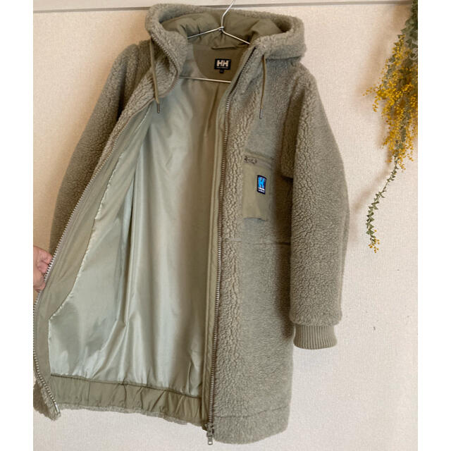 HELLY HANSEN(ヘリーハンセン)のRT様　専用　　ヘリーハンセン ボアフードコート  レディースのジャケット/アウター(その他)の商品写真