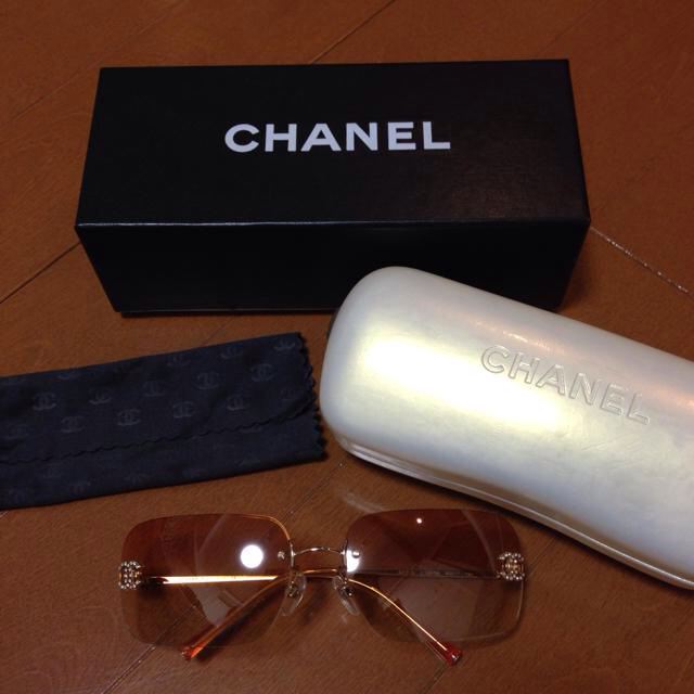 CHANEL(シャネル)のCHANEL サングラス♡正規品 レディースのファッション小物(サングラス/メガネ)の商品写真