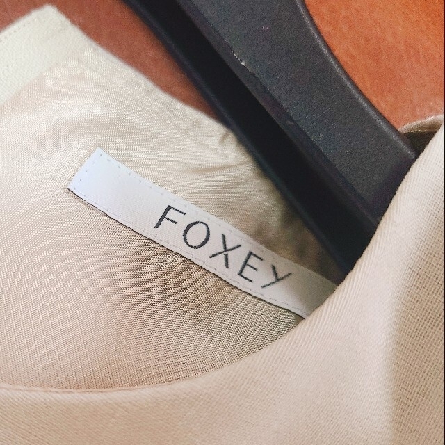 FOXEY(フォクシー)のフォクシー　FOXEY　ブティックラインの素敵なワンピース　ルネ　 レディースのワンピース(ひざ丈ワンピース)の商品写真