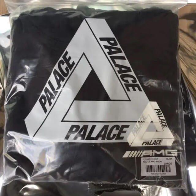 ‼️HIDE様専用‼️PALACE AMG HOOD パーカー 黒 L 新品 メンズのトップス(パーカー)の商品写真