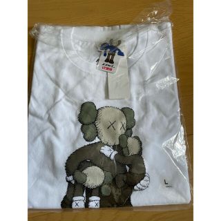 ユニクロ(UNIQLO)のkaws × UNIQLO Tシャツ 新品未使用　Lサイズ　カウズ　ユニクロ(Tシャツ/カットソー(半袖/袖なし))