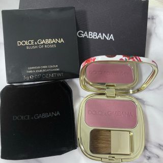 ドルチェアンドガッバーナ(DOLCE&GABBANA)のドルチェアンドガッバーナ　ブラッシュオブローズ　ルミナスチークカラー　300(チーク)